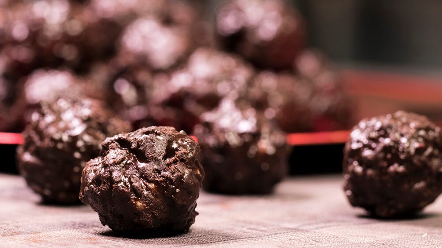 Croquettes surprises au chocolat, arachide et steak de bacon | Recette | F. Ménard